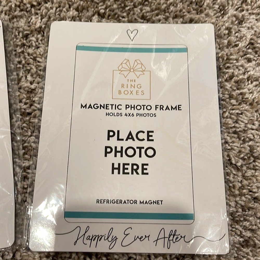 Magnet picture frames - Picture 3 of 3